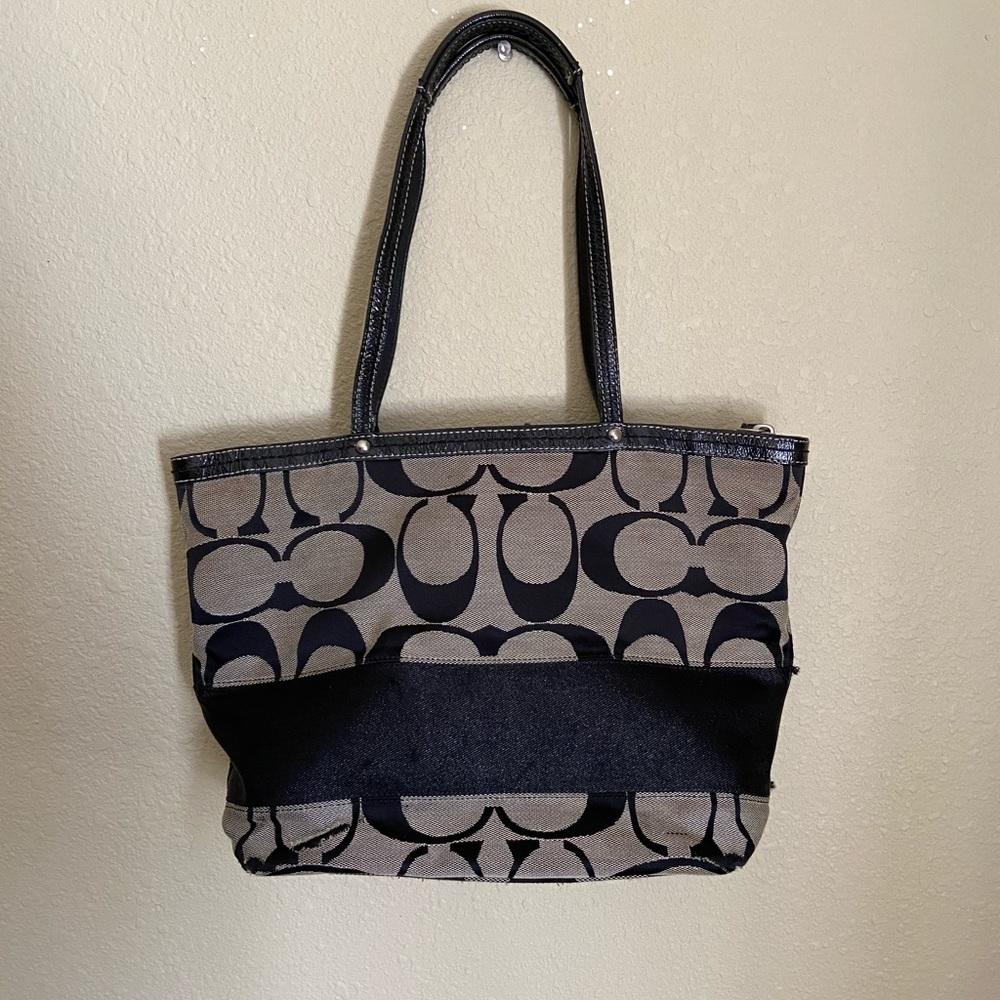 Black and Tan Coach Shoulder Bag